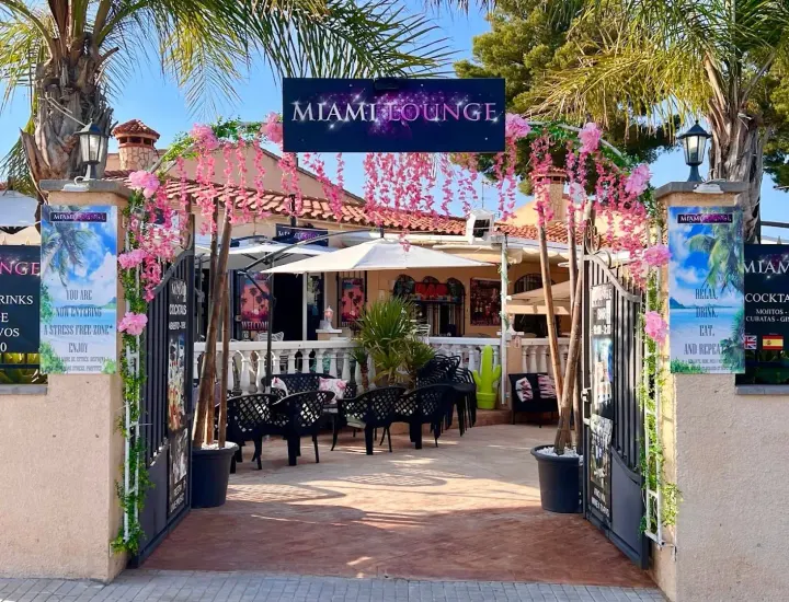 Terraza Miami Lounge